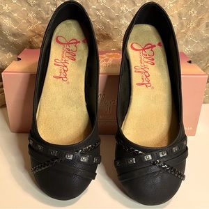 Woman’s JellyPop black slip on flats NEW WITH BOX